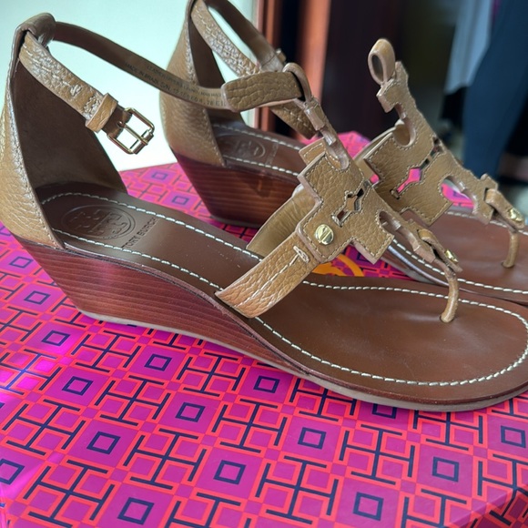 Sandal wedges - Picture 2 of 3